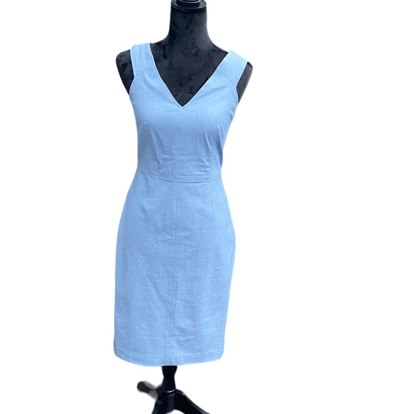 Banana Republic denim dress size 2. - Picture 4 of 11